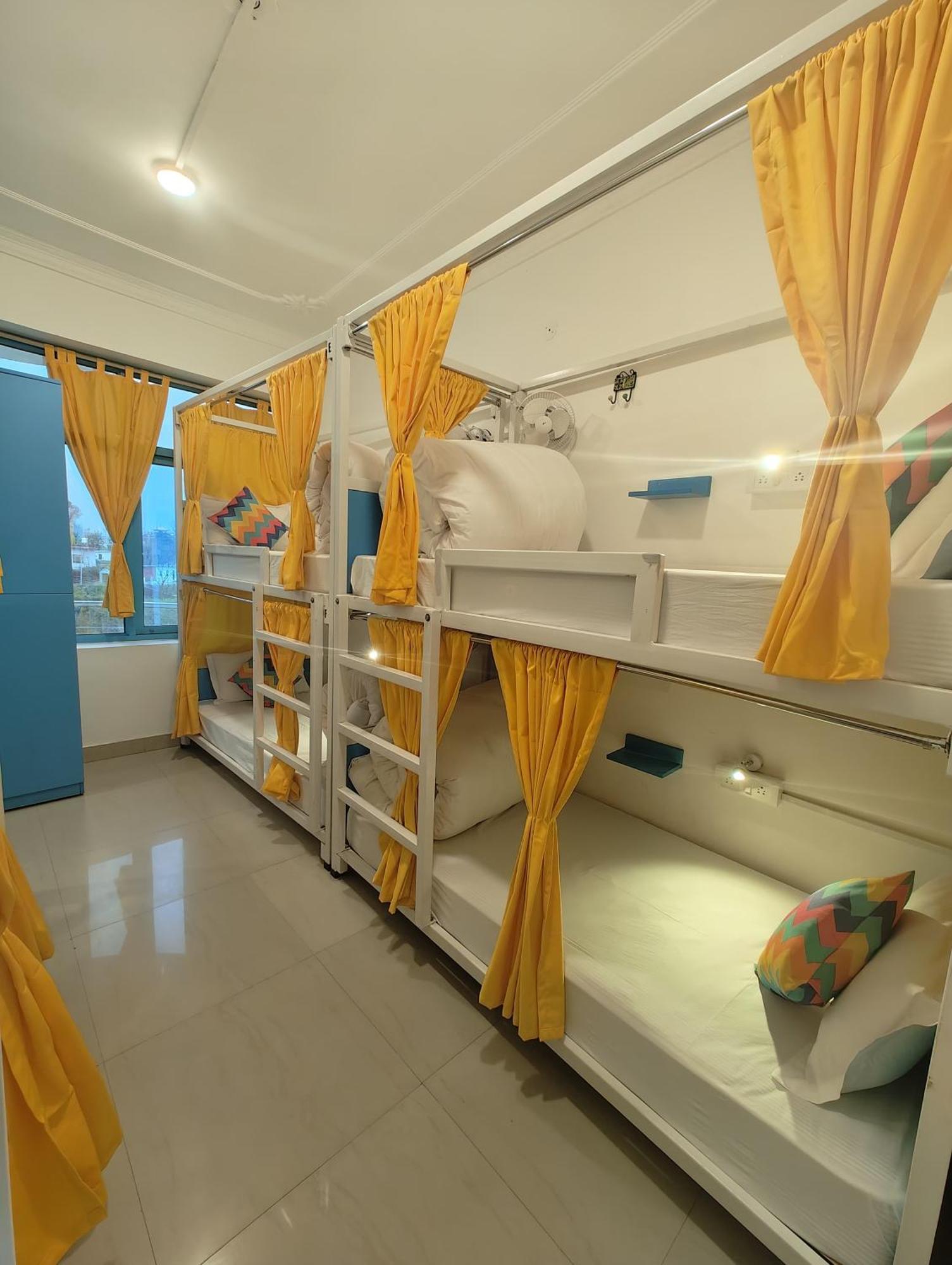 Gostops Bir, Landing Site Exterior foto